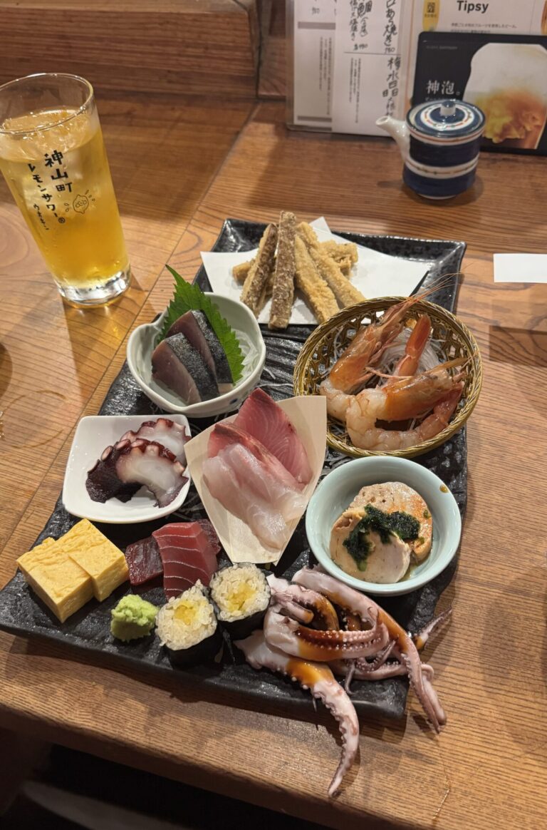 Assortiment de Sashimi dans un Izakaya