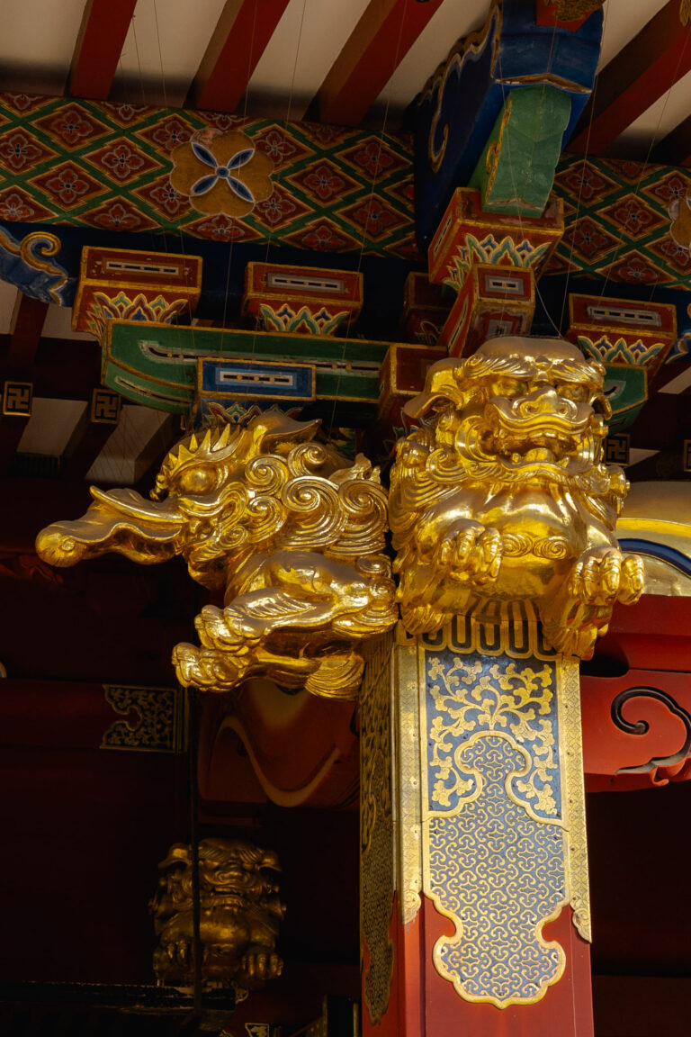 Nezu Jinja's decorations