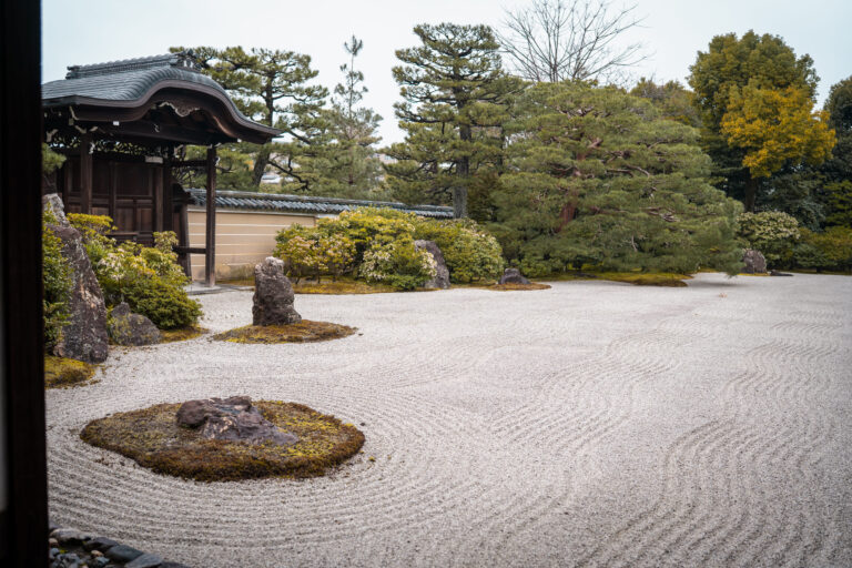 Jardin sec du temple Kennin-Ji